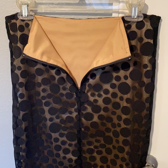 Skirt - Picture 3 of 4